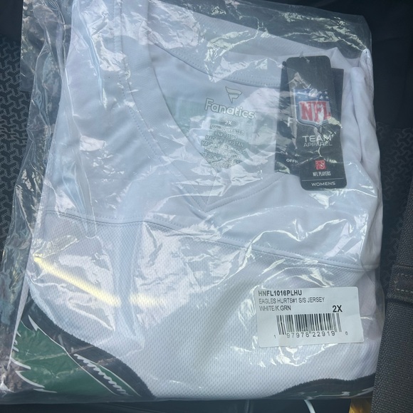 White NFL Team Men's Shirt - Picture 3 of 3